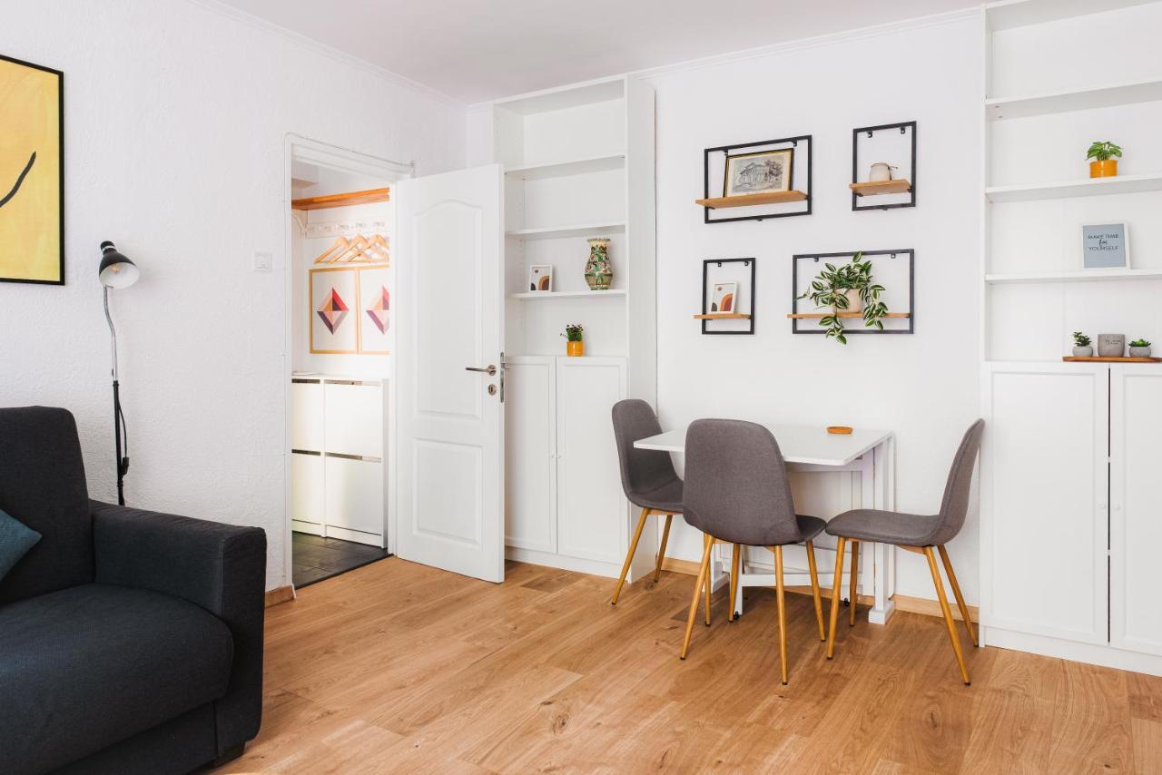 Cozy Apartment Ultracentral Universitate Square Букурещ Екстериор снимка